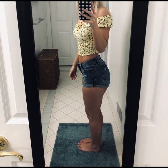 Pacsun denim shorts - Picture 2 of 4